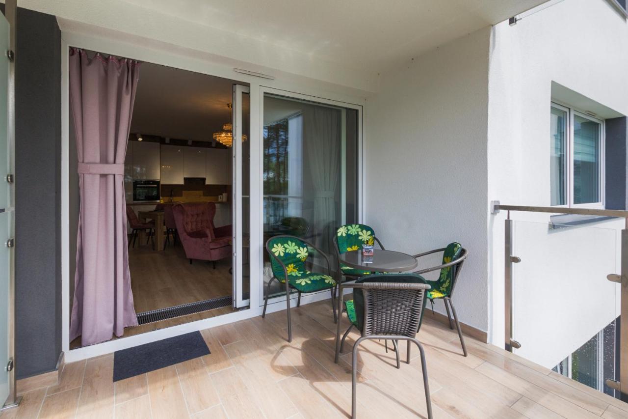 Apartament Przy Jeziorze Nr 2 Allenstein Exterior foto